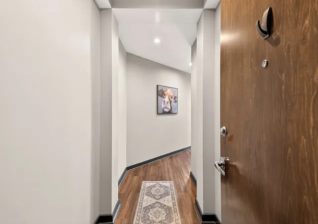 2nd image of 1510 Demonbreun St, Nashville, TN 37203