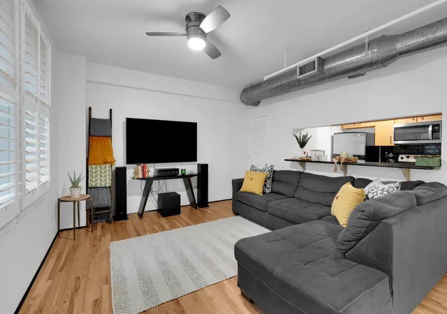 5th image of 700 Church St #208, Nashville, TN 37203 | MLS# 3135003