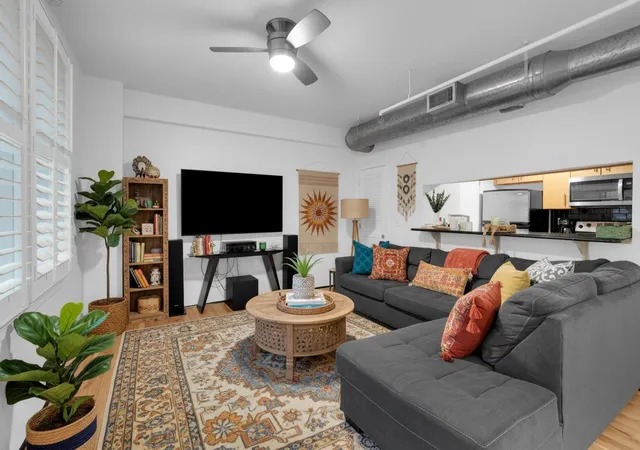 4th image of 700 Church St #208, Nashville, TN 37203 | MLS# 3135003