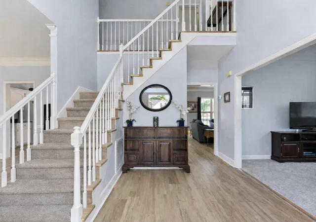 Photo 4 of Single family home for sale at 2326 Amber Glen Dr, Murfreesboro, TN 37128 | MLS# 3122945 | Listing updated on 2026-03-02