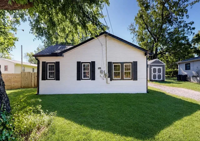3rd image of 407 Villa St, Murfreesboro, TN 37129 | MLS# 3123327