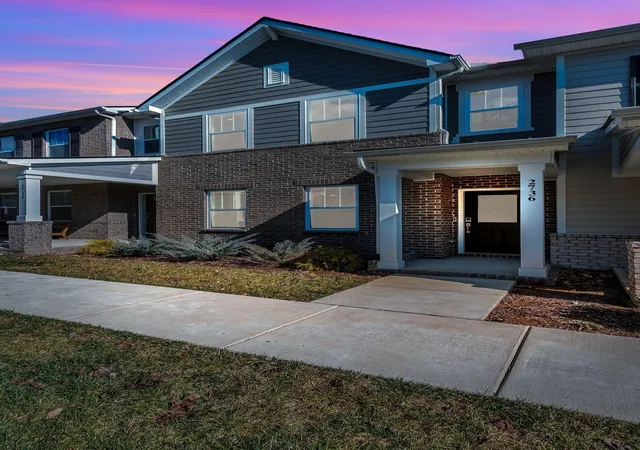 Photo 1 of Townhouse for sale at 2736 Fordham St, Columbia, TN 38401 | MLS# 3127605 | Listing updated on 2026-10-14