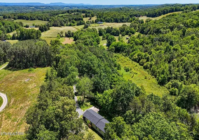 Homes for sale in Niota, TN | 522 County Road 271, Niota, TN 37826 | MLS# 3123217