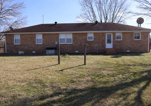 Photo 2 of Single family home for sale at 905 Mill Rd, Lebanon, TN 37090 | MLS# 3123287 | Listing updated on 2026-02-26