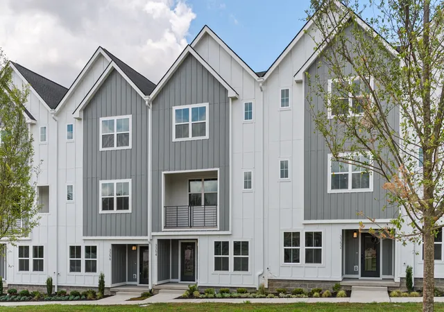 Photo 1 of Sale Pending at 3308 Conviser Dr, Nashville, TN 37207 | MLS# 3131293 | Listing updated on 2026-02-16
