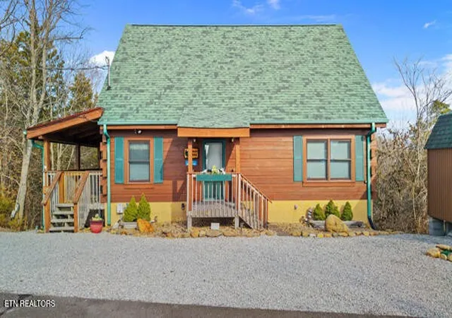 Photo 2 of Single family home for sale at 940 Buck Way, Sevierville, TN 37876 | MLS# 3123592 | Listing updated on 2026-09-19