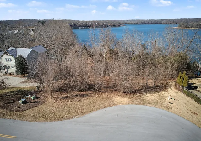 1st image of 0 Peninsula Point Dr, Winchester, TN 37398 | MLS# 3123795
