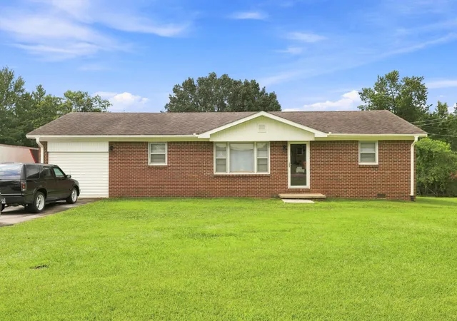 1st image of 417 Greggview St, Mc Minnville, TN 37110 | MLS# 3319294