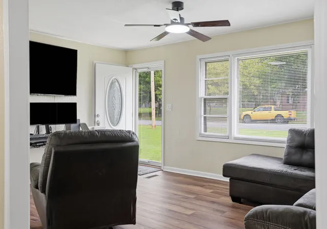 4th image of 417 Greggview St, Mc Minnville, TN 37110 | MLS# 3319294