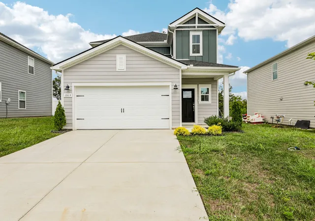 Photo 1 of Sale Pending at 1513 Bear Branch Trce, Columbia, TN 38401 | MLS# 3124427 | Listing updated on 2026-10-01