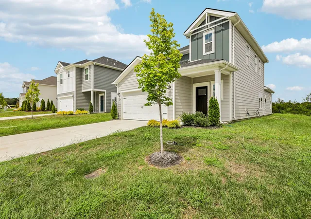 Photo 4 of Sale Pending at 1513 Bear Branch Trce, Columbia, TN 38401 | MLS# 3124427 | Listing updated on 2026-10-01