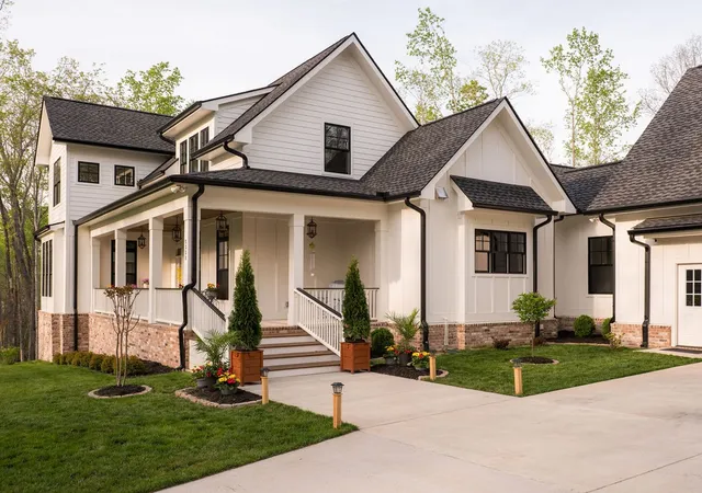 Photo 3 of Single family home for sale at 5558 Boy Scout Rd, Franklin, TN 37064 | MLS# 3171186 | Listing updated on 2026-08-31