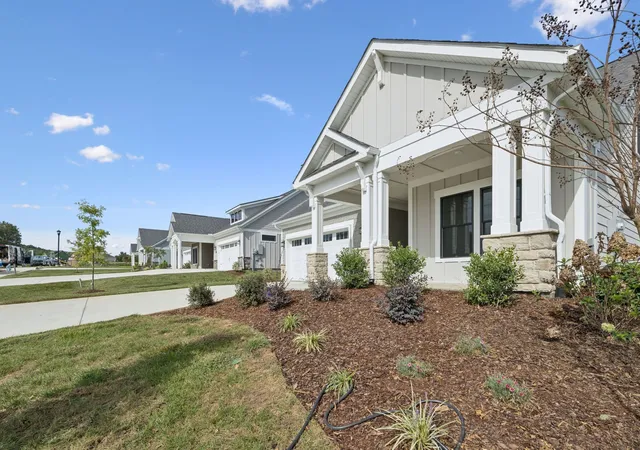 Photo 4 of Single family home for sale at 504 Restoration Dr, Smyrna, TN 37167 | MLS# 3124590 | Listing updated on 2026-09-30