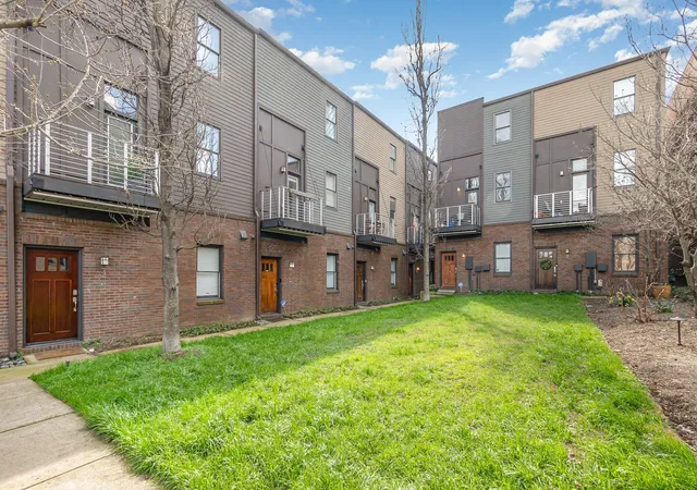 Homes for sale in Nashville, TN | 508 Madison St #3, Nashville, TN 37208 | MLS# 3135768
