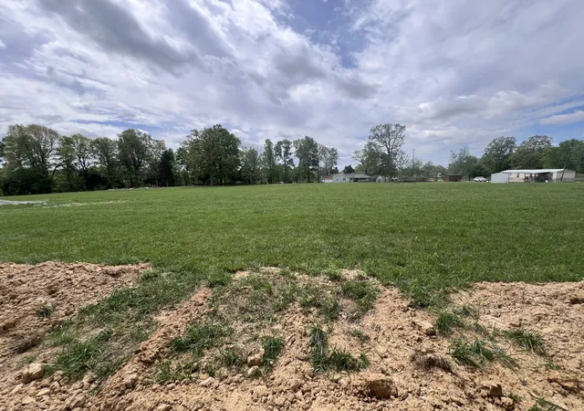 1st image of 2 Lake Morris Rd, Hopkinsville, KY 42240 | MLS# 3130979