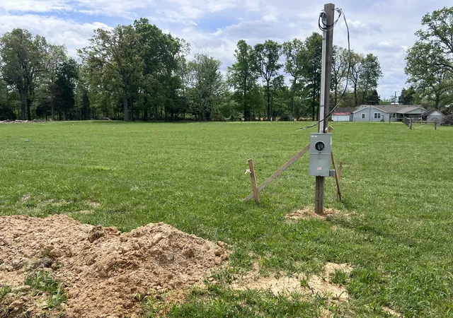 2nd image of 2 Lake Morris Rd, Hopkinsville, KY 42240 | MLS# 3130979