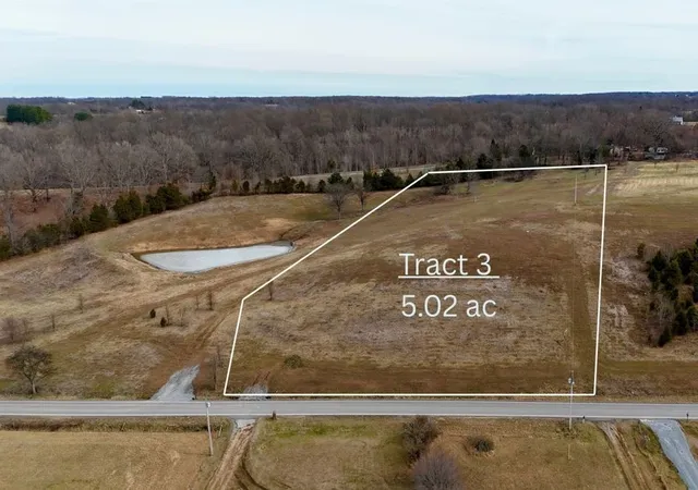 3rd image of 23 Rock Bridge Rd, Bethpage, TN 37022 | MLS# 3127629