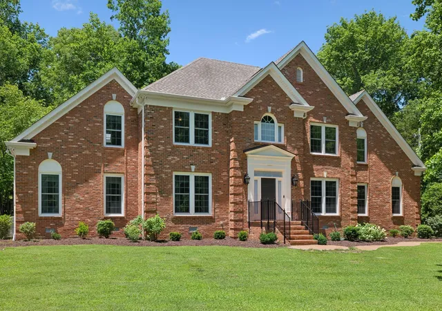 Photo 2 of Single family home for sale at 3208 Thoroughbred Dr, Hermitage, TN 37076 | MLS# 3133814 | Listing updated on 2026-10-09