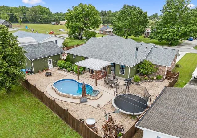 Photo 63 of Single family home for sale at 595 Pack Cir, Smithville, TN 37166 | MLS# 3155245 | Listing updated on 2026-03-27