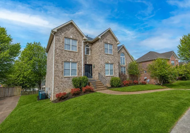 1st image of 114 Cedar Ridge Ln, Hendersonville, TN 37075 | MLS# 3128559