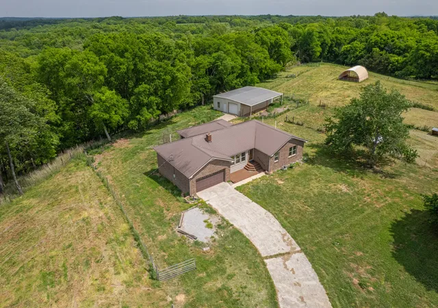 Homes for sale in Ardmore, TN | 239 Henry Bayless Rd, Ardmore, TN 38449 | MLS# 3128901