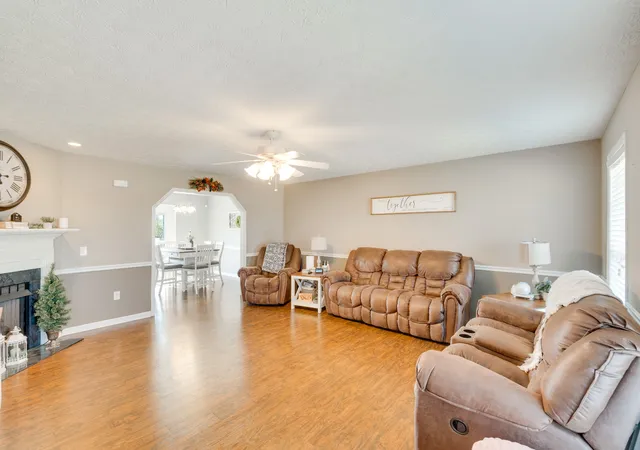 2nd image of 100 Creighton Pl, Shelbyville, TN 37160 | MLS# 3132679