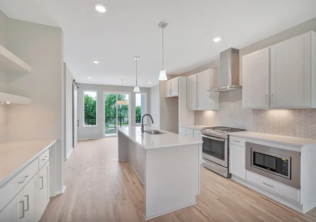 Photo 3 of Townhouse for sale at 2244 Whites Crk Pike, Nashville, TN 37207 | MLS# 3146947 | Listing updated on 2026-10-28