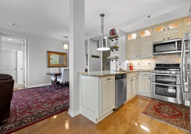 Homes for sale in Chattanooga, TN | 200 Manufacturers Road #Apt 203, Chattanooga, TN 37405 | MLS# 3190286
