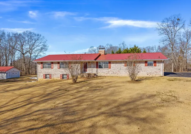 Homes for sale in Riceville, TN | 380 County Road 709, Riceville, TN 37370 | MLS# 3223303