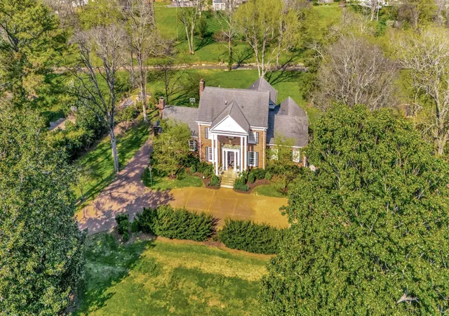 3rd image of 4340 Beekman Dr, Nashville, TN 37215 | MLS# 3135118