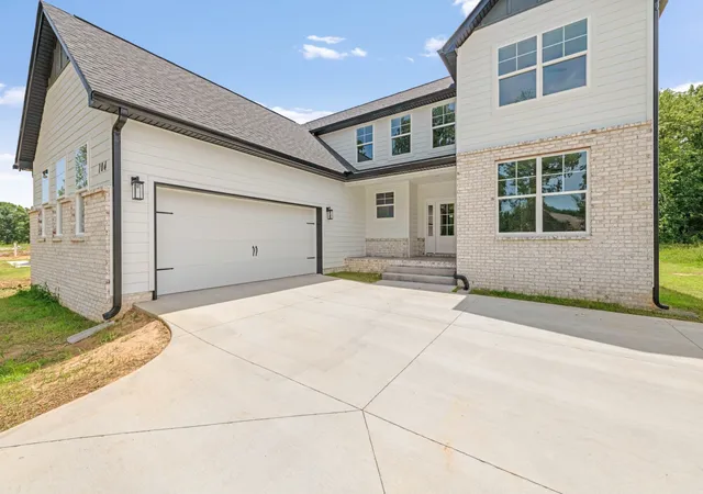 image of 105 Esteph Ct, White House, TN 37188 | MLS# 3129616