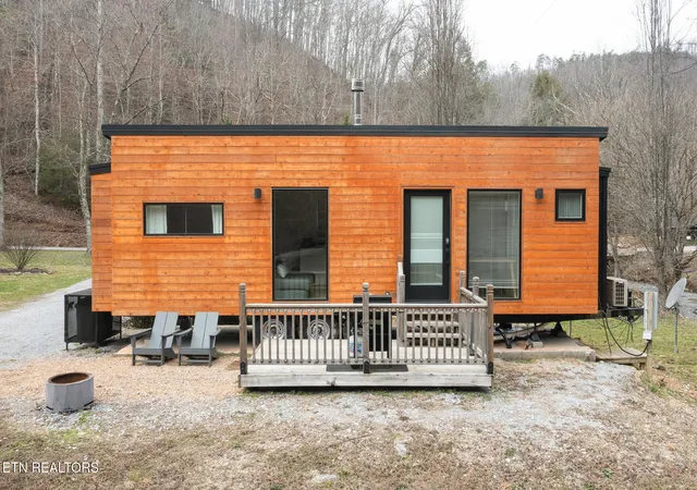 4th image of 827 Mill Creek Rd, Pigeon Forge, TN 37863 | MLS# 3317273