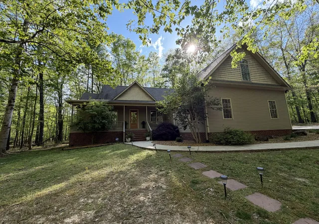 Homes for sale in Monteagle, TN | 1629 Clifftops Ave, Monteagle, TN 37356 | MLS# 3130428
