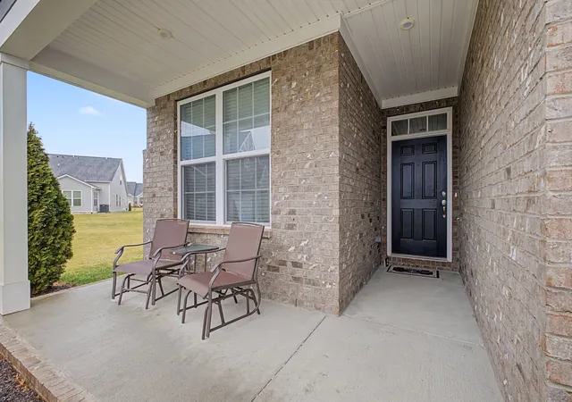 Photo 3 of Townhouse for sale at 24 Cinnamon Ct, Mount Juliet, TN 37122 | MLS# 3133132 | Listing updated on 2026-04-12