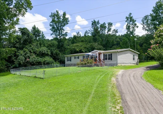 2nd image of 20292025 Shiloh Rd, Decatur, TN 37322 | MLS# 3130506