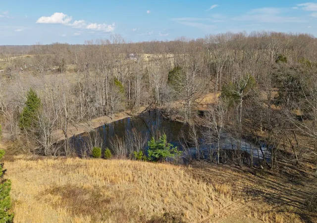 2nd image of 782b New Deal Potts Rd, Cottontown, TN 37048 | MLS# 3130824