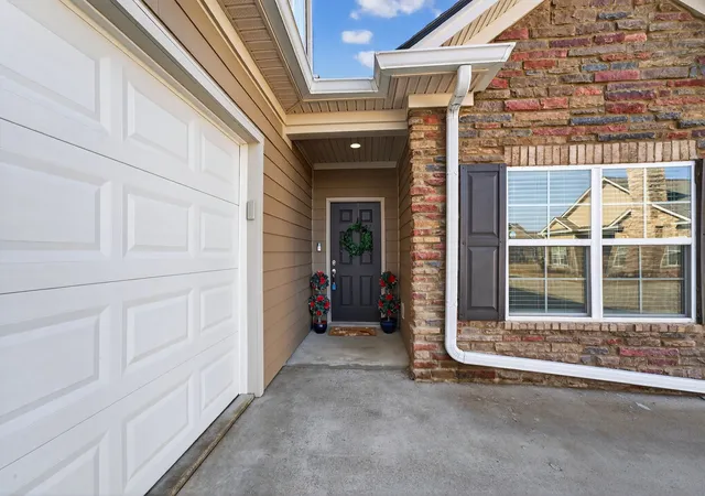 Homes for sale in Murfreesboro, TN | 2408 Stonecenter Ln, Murfreesboro, TN 37128 | MLS# 3132576
