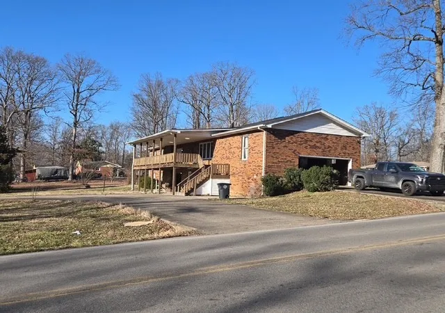 2nd image of 1501 Hillwood Cir, Lafayette, TN 37083 | MLS# 3130905