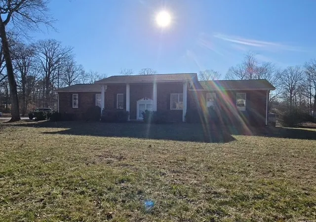 1st image of 1501 Hillwood Cir, Lafayette, TN 37083 | MLS# 3130905