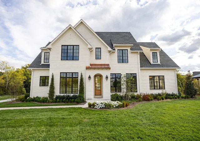 Photo 1 of Mansion for sale at 6035 Frazier Park Ln, Brentwood, TN 37027 | MLS# 3169682 | Listing updated on 2026-08-30