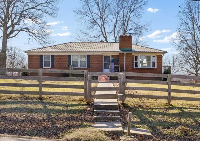 2nd image of 155 W Piney Rd, Dickson, TN 37055 | MLS# 3134547