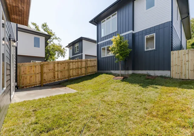 45th image of 5917e Robertson Ave #E, Nashville, TN 37209 | MLS# 3132428