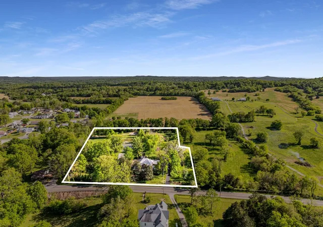 70th image of 405 Webb Rd W, Bell Buckle, TN 37020 | MLS# 3131770