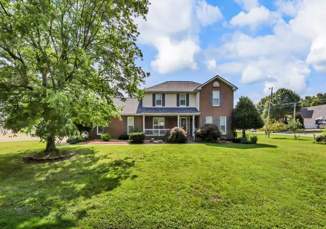 3rd image of 2207 Tom Dr, Clarksville, TN 37043 | MLS# 3132271