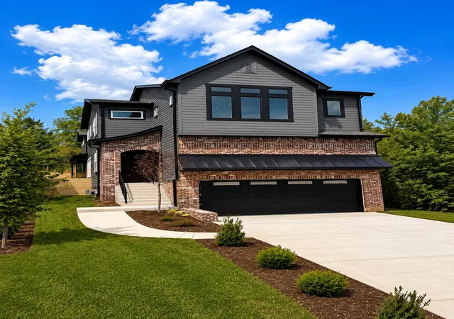 Photo 1 of Single family home for sale at 1520 Dugger Dr, Nashville, TN 37206 | MLS# 3511102 | Listing updated on 2026-09-12