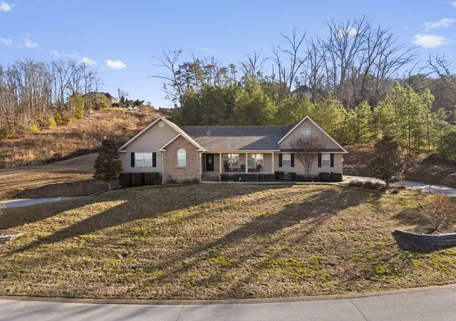 Photo 3 of Single family home for sale at 175 Stonewood Dr Nw, Cleveland, TN 37311 | MLS# 3132120 | Listing updated on 2026-09-22