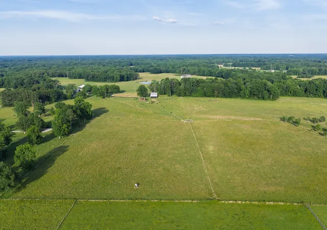 5th image of 555 Williams Rd, Clarksville, TN 37043 | MLS# 3135714