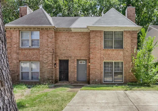 Photo 1 of Single family home for sale at 6289 Kirby Downs Dr, Memphis, TN 38115 | MLS# 3132211 | Listing updated on 2026-09-15