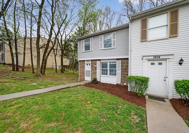 Photo 2 of Townhouse for sale at 2830 Lake Forest Dr, Nashville, TN 37217 | MLS# 3164761 | Listing updated on 2026-08-19