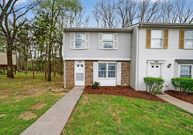 Photo 1 of Townhouse for sale at 2830 Lake Forest Dr, Nashville, TN 37217 | MLS# 3164761 | Listing updated on 2026-08-19